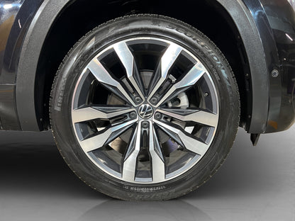 2023 Volkswagen Cross Sport R-Line