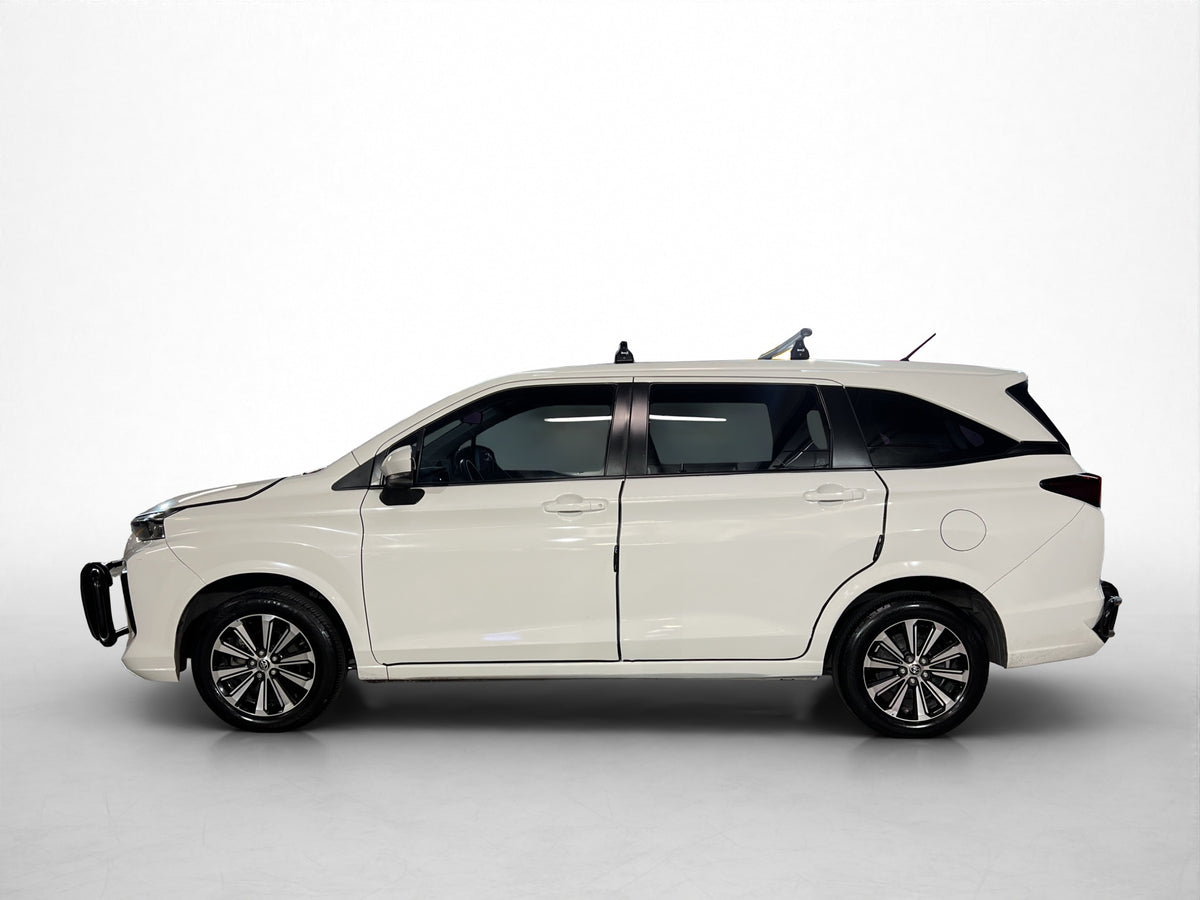 2024 Toyota Avanza XLE
