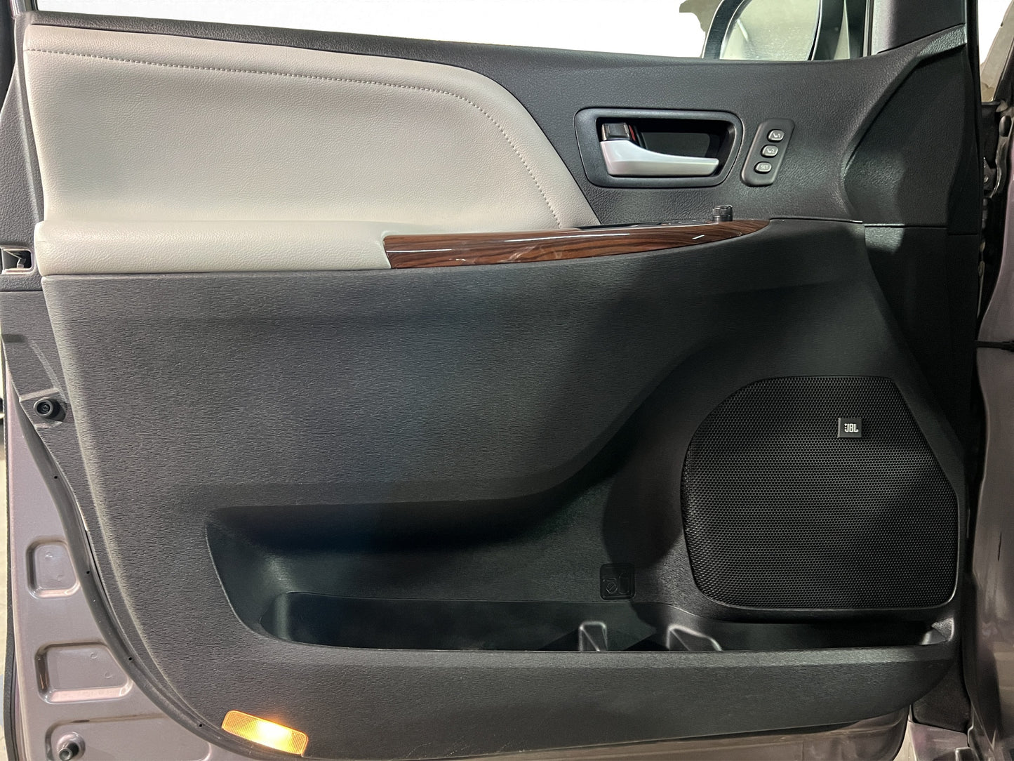 2020 Toyota Sienna Limited