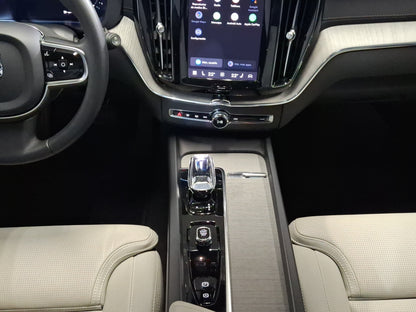 2023 Volvo XC60 B6 Ultimate AWD MHEV