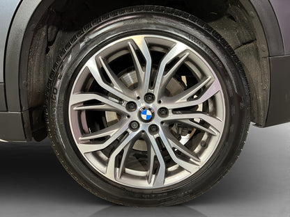 2019 BMW X1 20i X Line