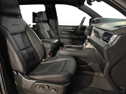 2023 GMC Yukon Denali XL