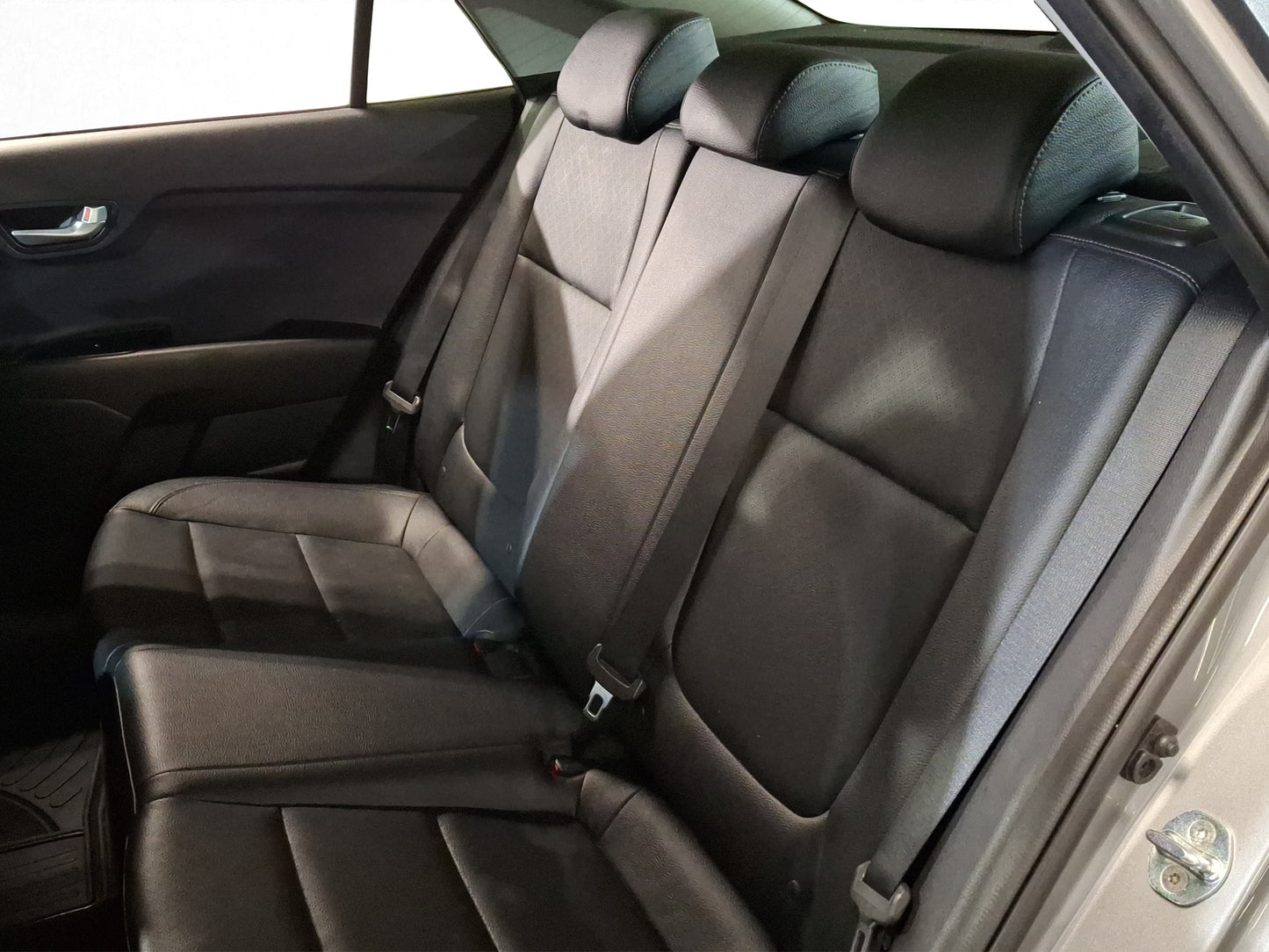 2022 KIA Rio Sedan EX