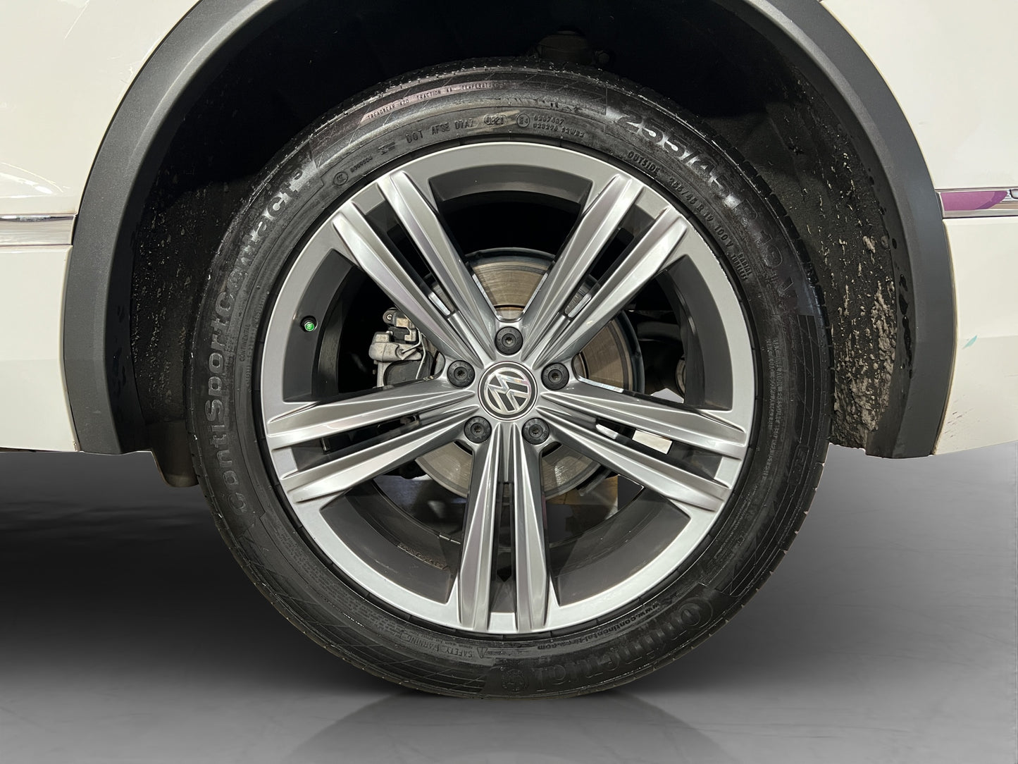 2021 Volkswagen Tiguan R-Line