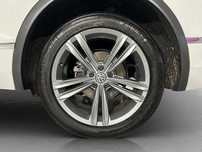 2021 Volkswagen Tiguan R-Line