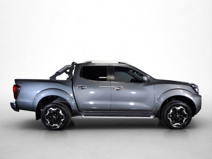 2023 Nissan Frontier Platinum LE Doble Cabina