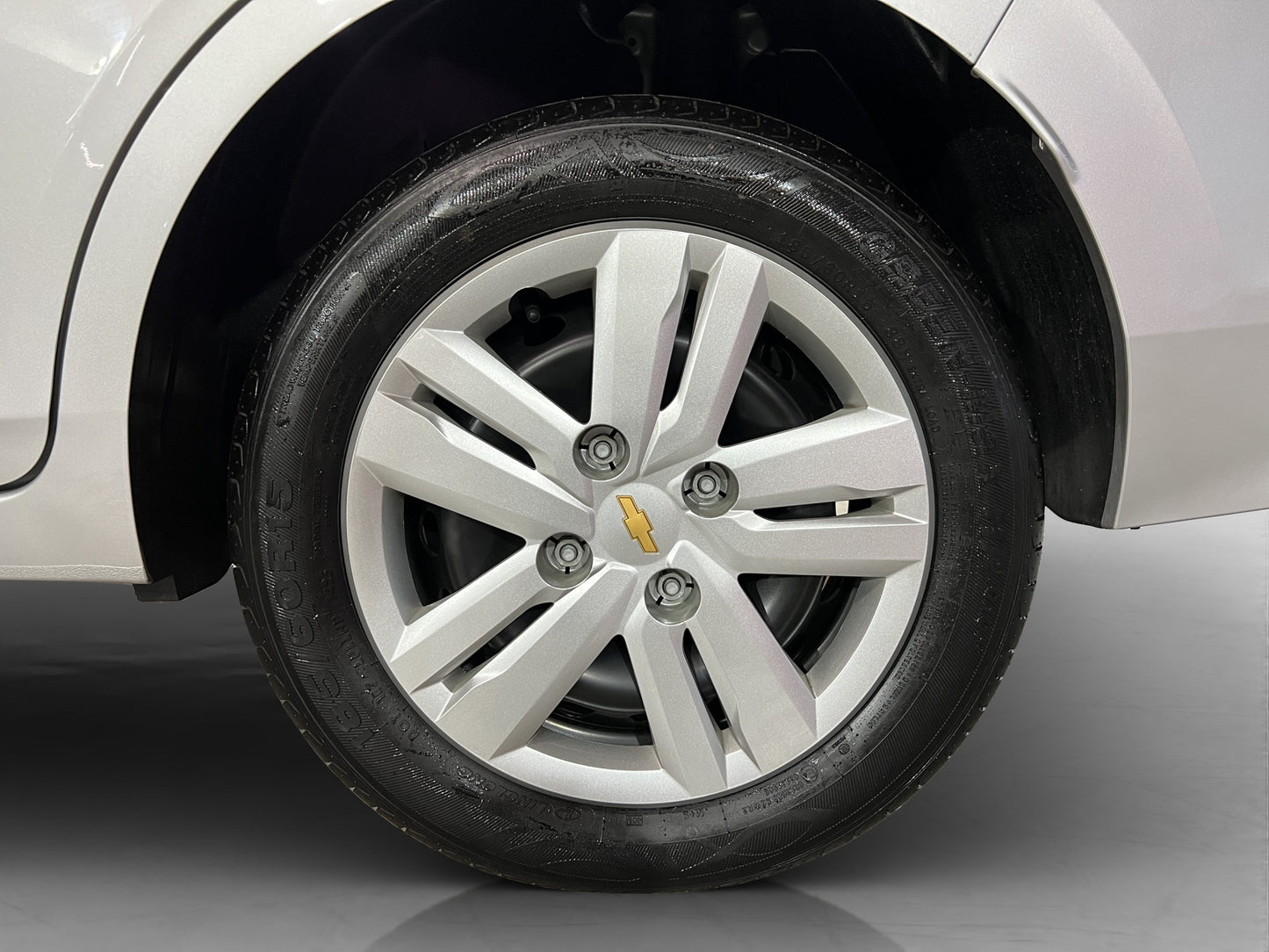 2025 Chevrolet Aveo LS