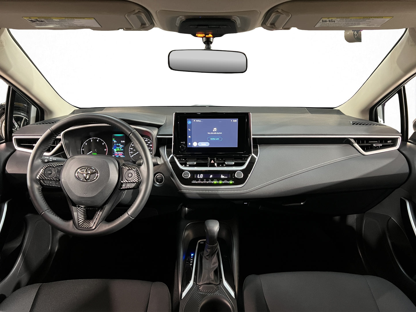 2025 Toyota Corolla LE Hybrid