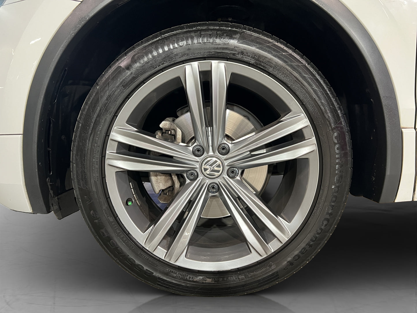 2021 Volkswagen Tiguan R-Line