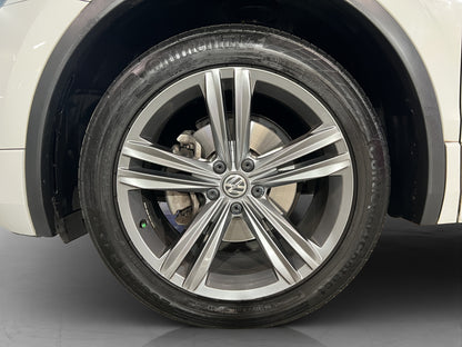 2021 Volkswagen Tiguan R-Line