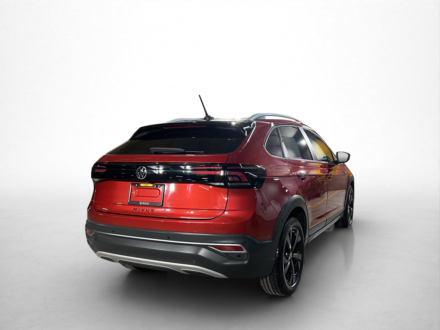 2022 Volkswagen Nivus Highline Black