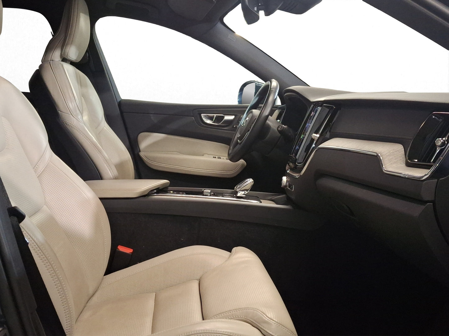 2022 Volvo XC60 Inscription AWD