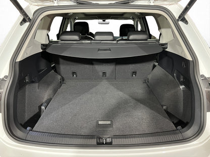 2022 Volkswagen Tiguan R-Line