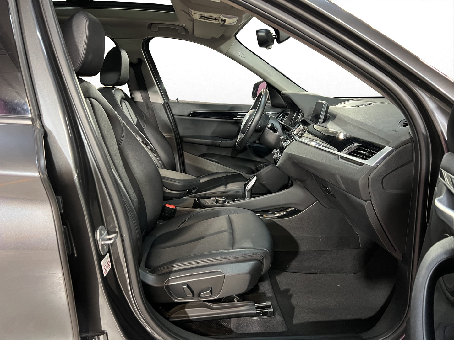 2019 BMW X1 20i X Line