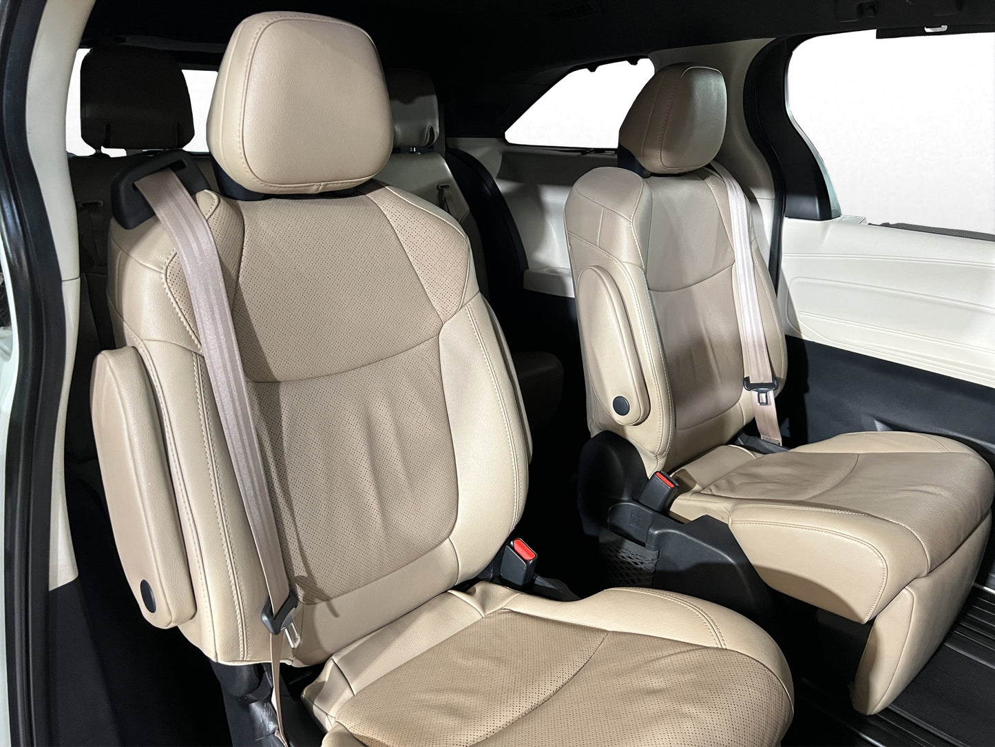 2021 Toyota Sienna Limited Hibrida
