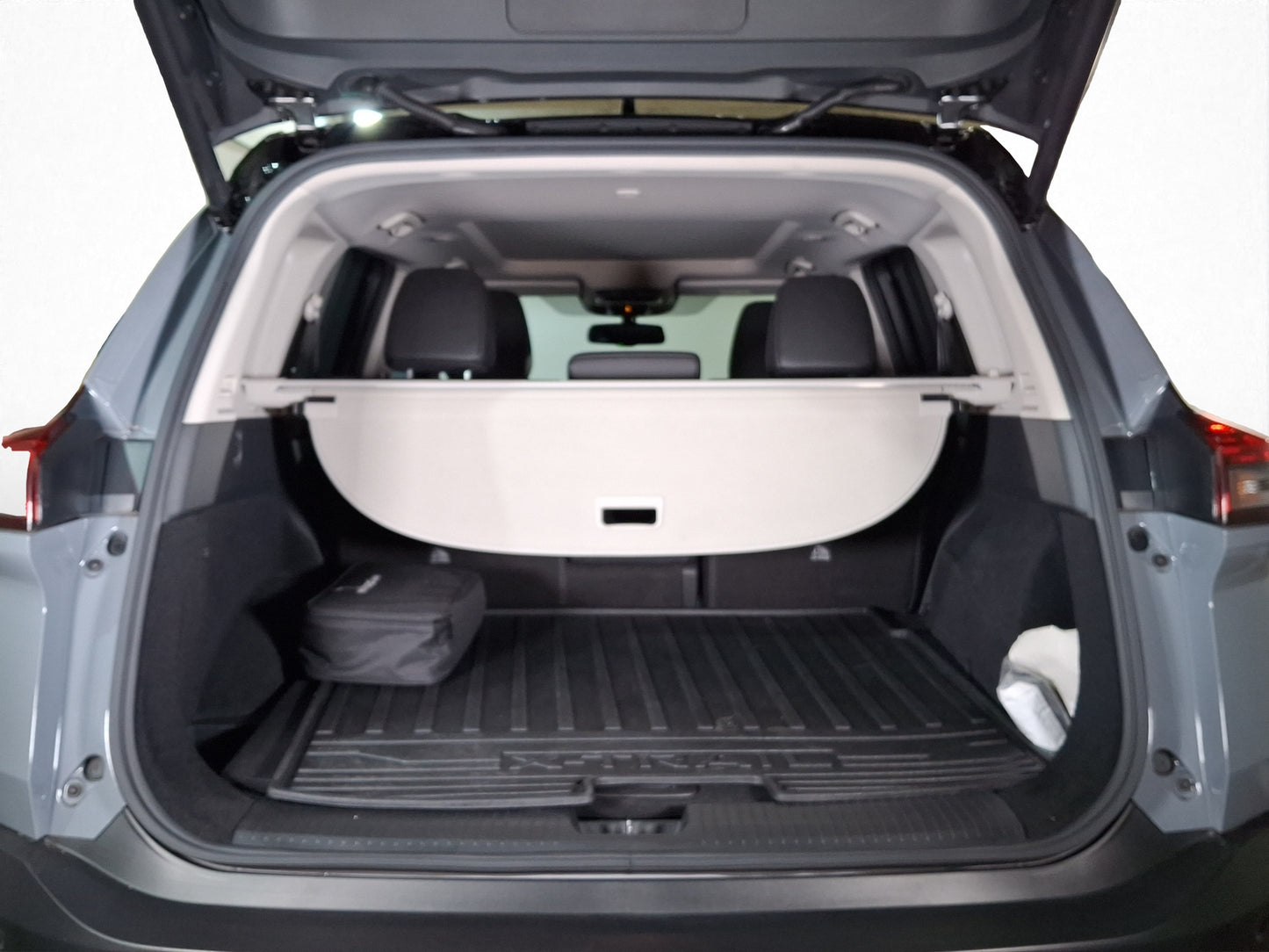 2024 Nissan X-Trail Platinum E-Power