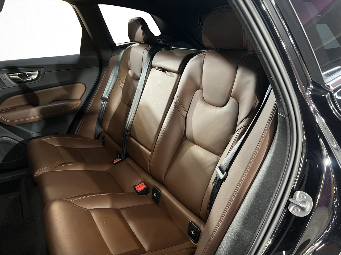2023 Volvo XC60 B6 Ultimate AWD MHEV