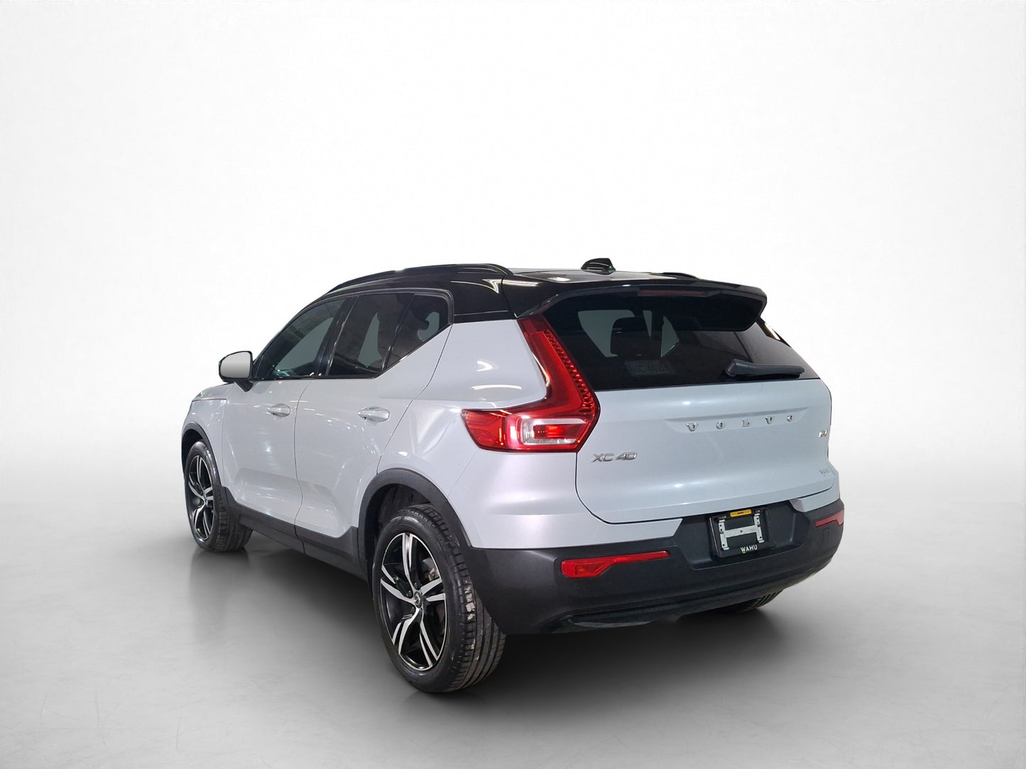 2021 Volvo XC40 R-Design T5 AWD