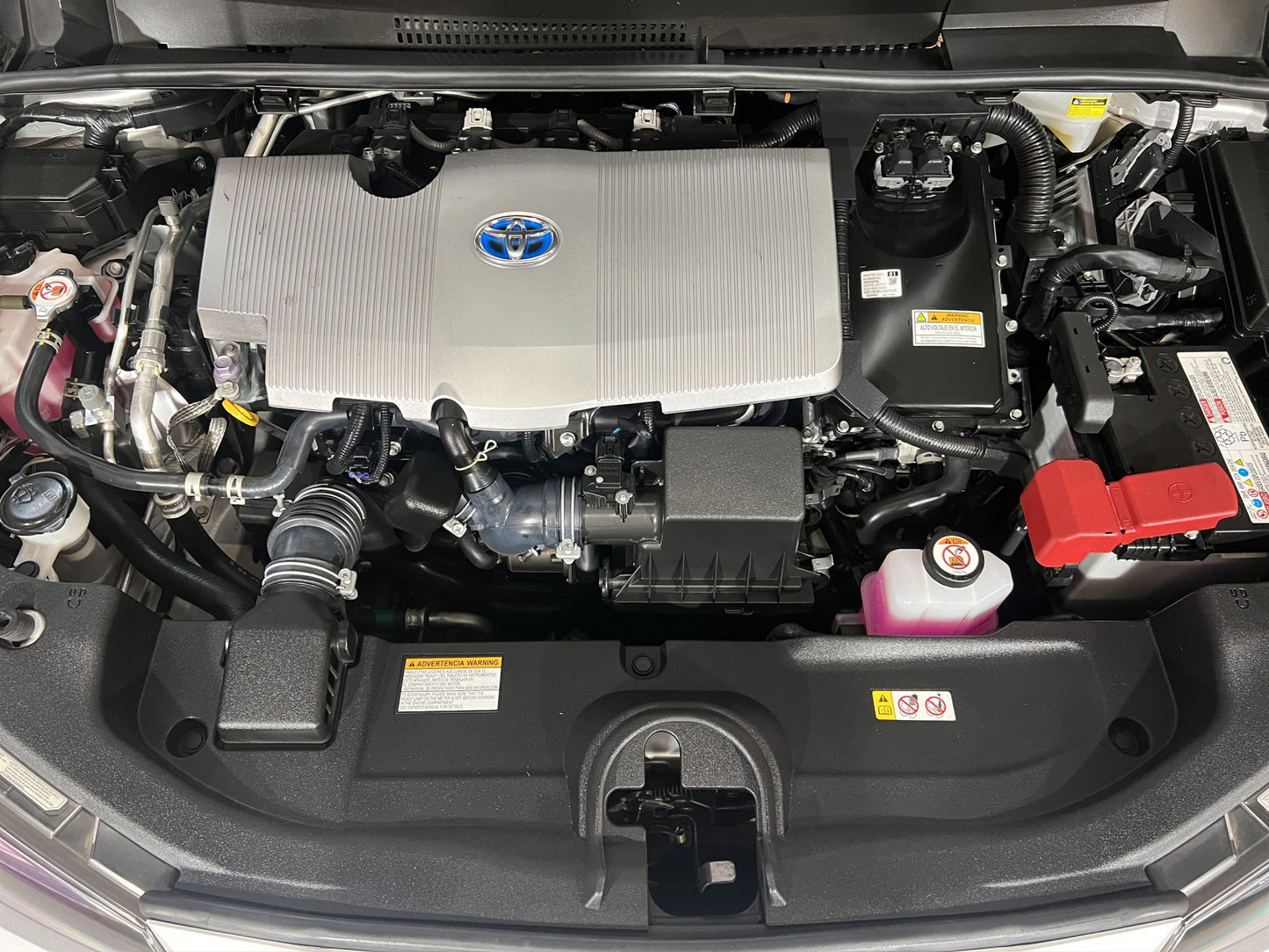 2022 Toyota Prius Híbrido Base