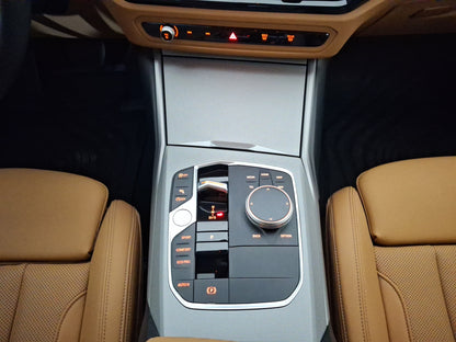 2024 BMW Serie 3 320i