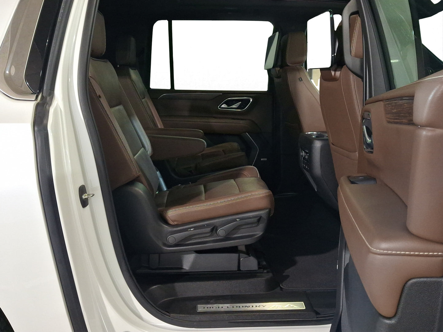 2022 Chevrolet Suburban High Country