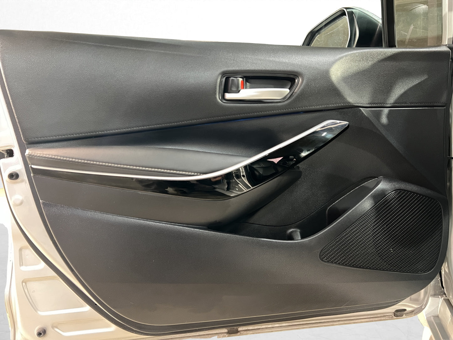 2020 Toyota Corolla LE Híbrido