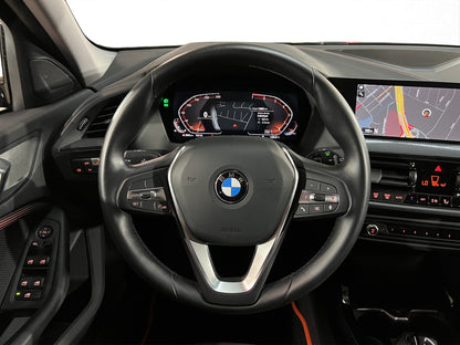2024 BMW Serie 1 118i