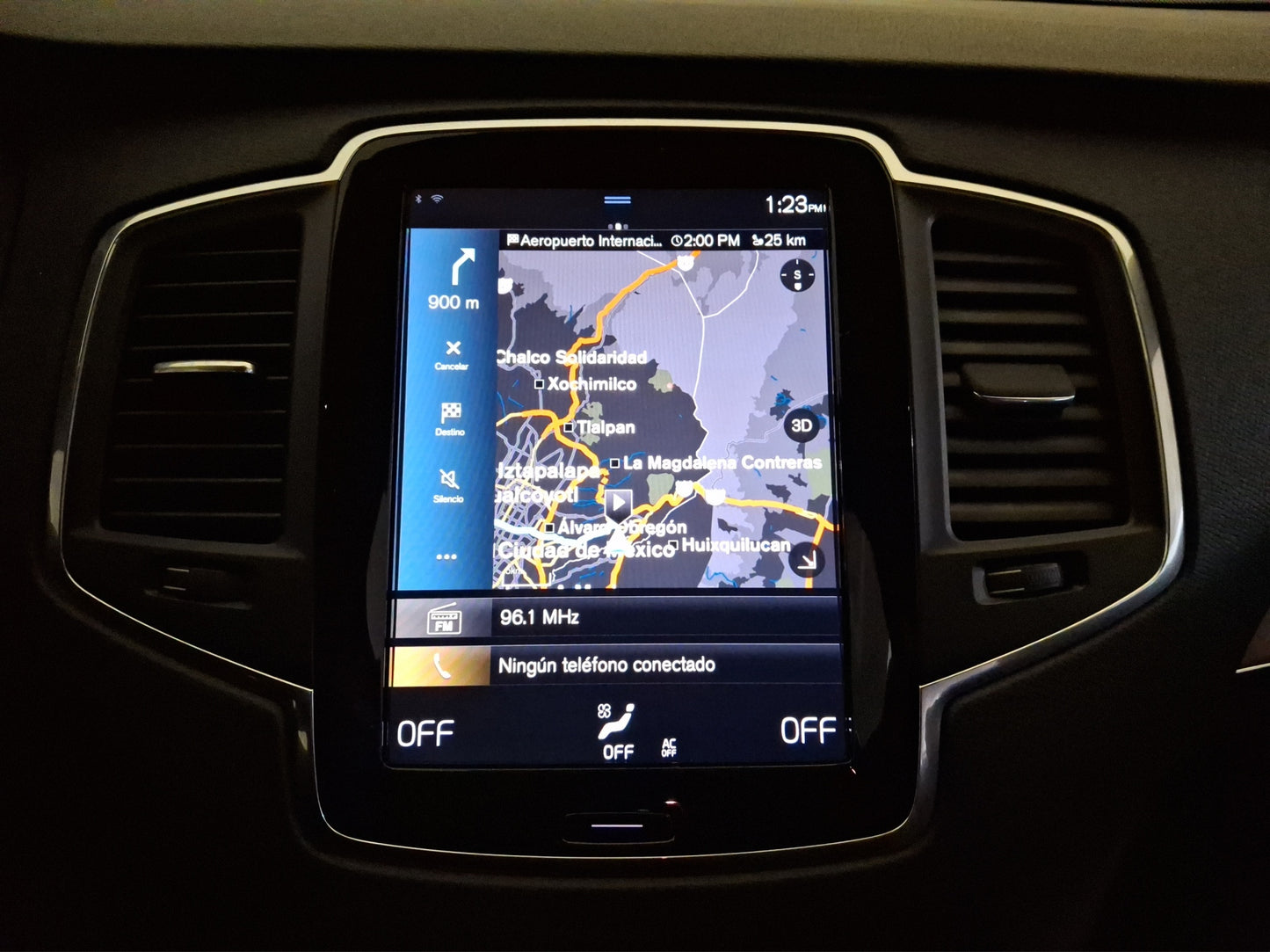 2022 Volvo XC90 T8 Inscription Recharge