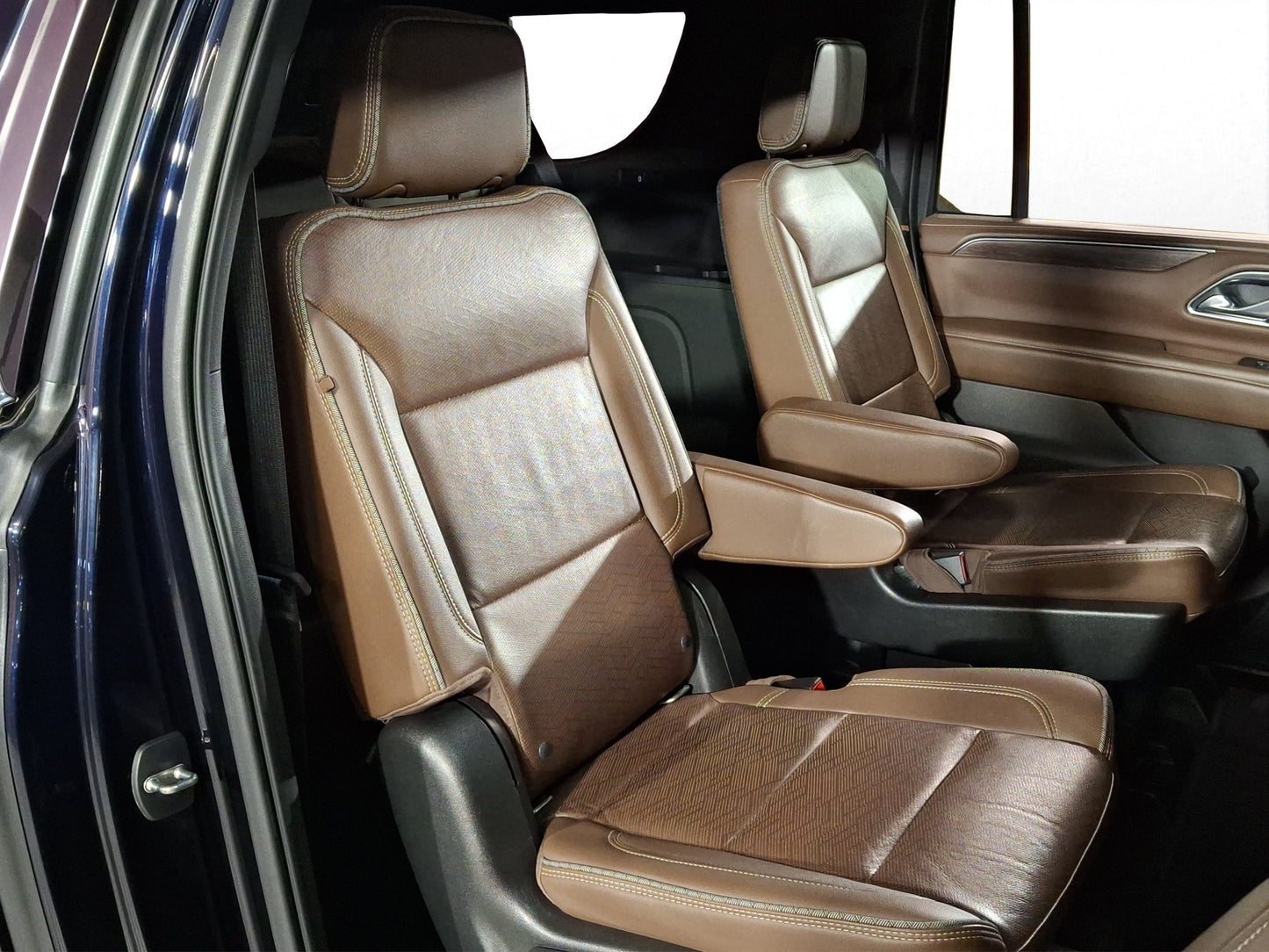 2021 Chevrolet Suburban High Country