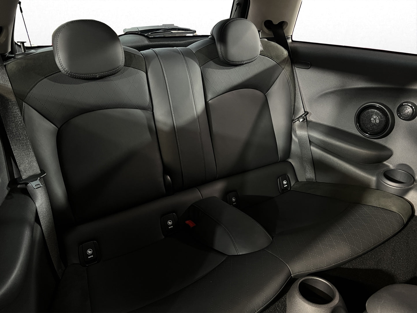 2020 Mini Cooper Pepper