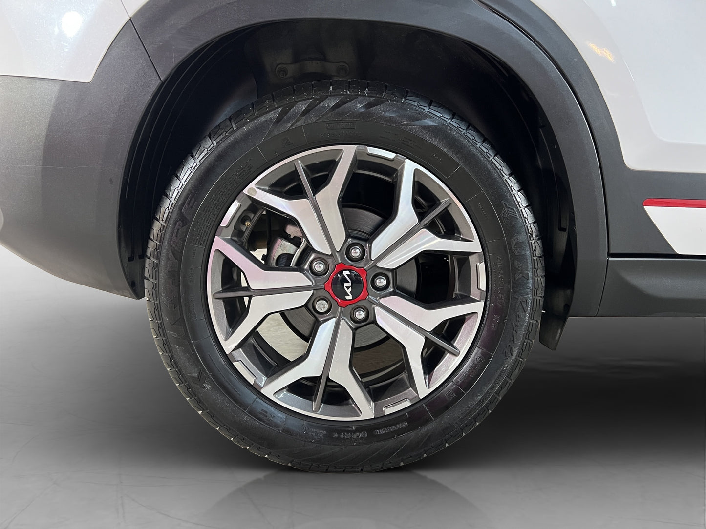 2023 KIA Seltos GT Line