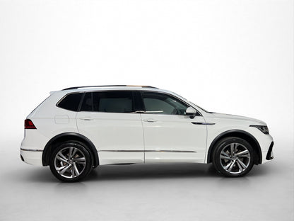 2022 Volkswagen Tiguan R-Line