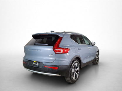 2023 Volvo XC40 B4 Ultimate Mild Hybrid