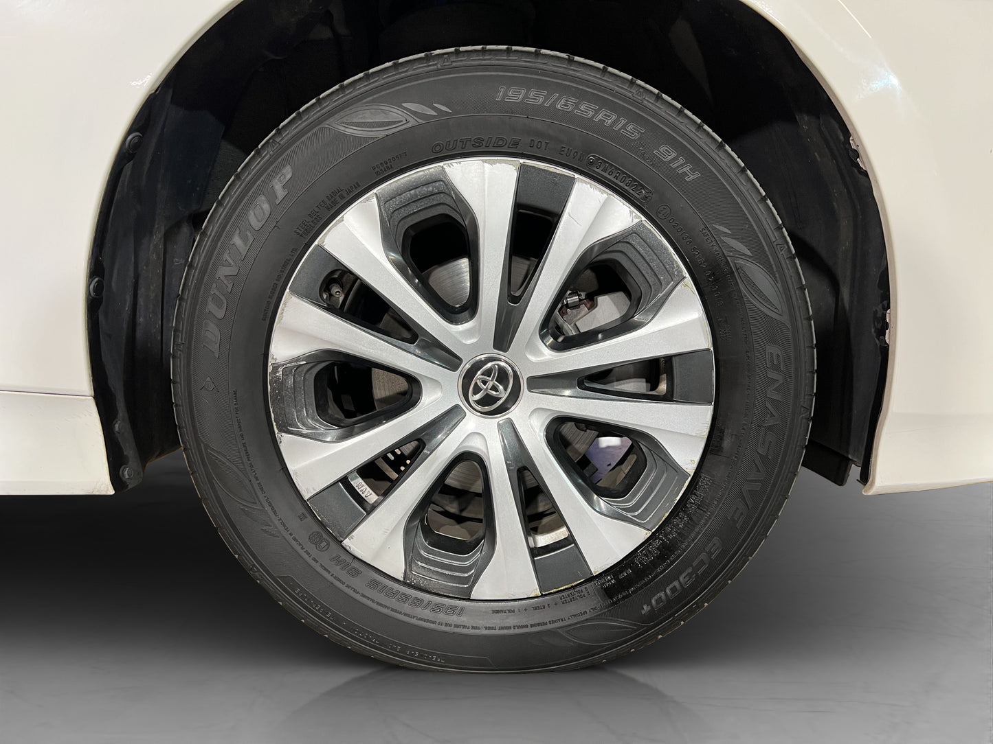 2022 Toyota Prius Híbrido Premium