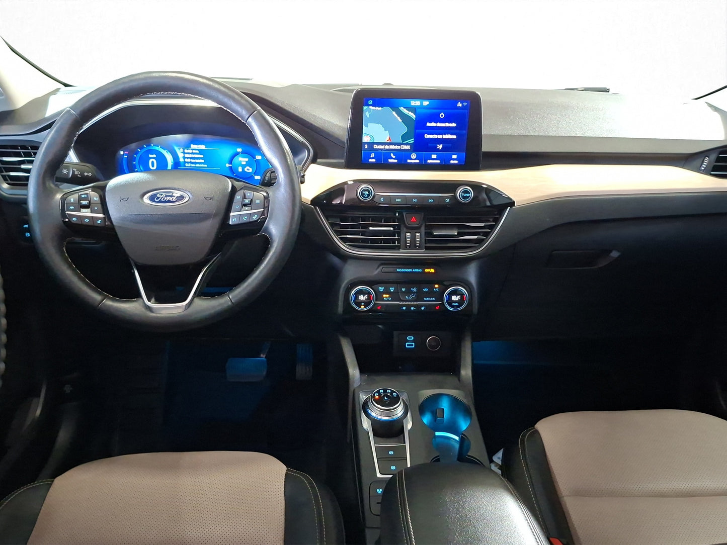 2021 Ford Escape Titanium Hybrid