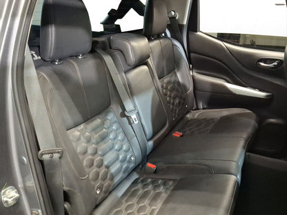 2023 Nissan Frontier Platinum LE Doble Cabina