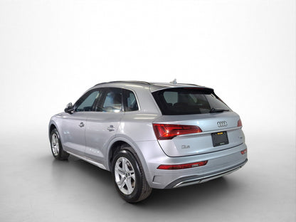 2021 Audi Q5 Select
