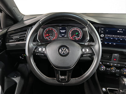 2019 Volkswagen Jetta R-Line