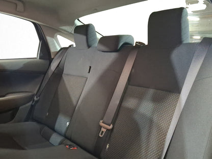 2023 Toyota Yaris Base MT