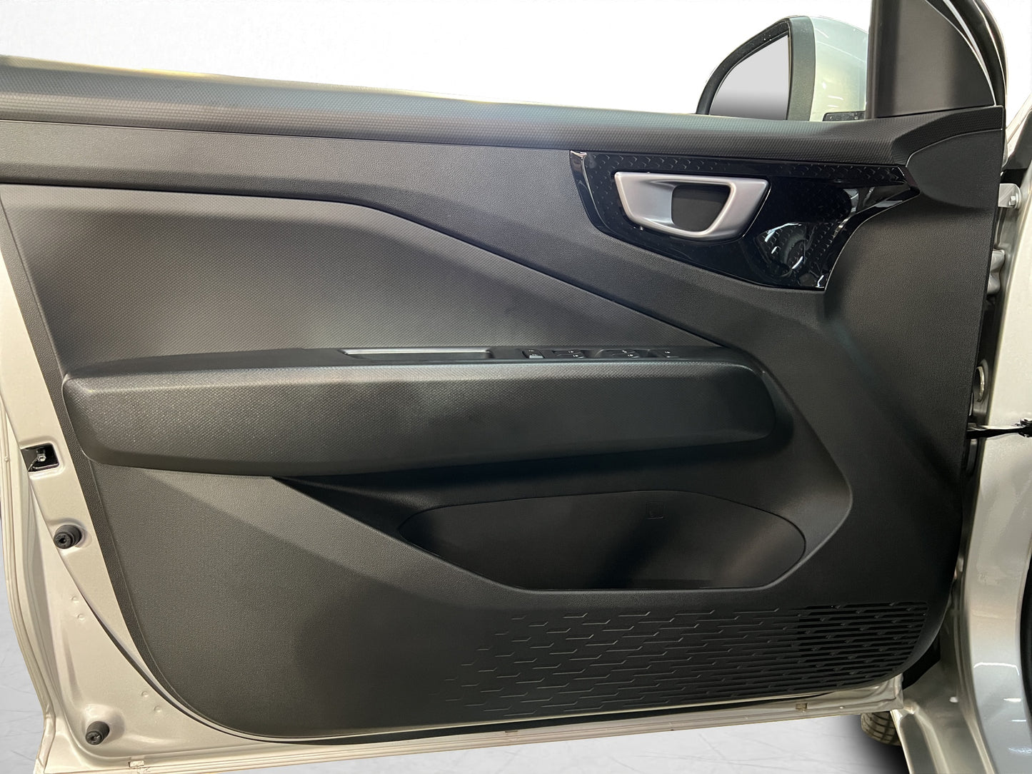 2025 Chevrolet Aveo LS