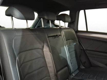 2023 Volkswagen Tiguan R-Line