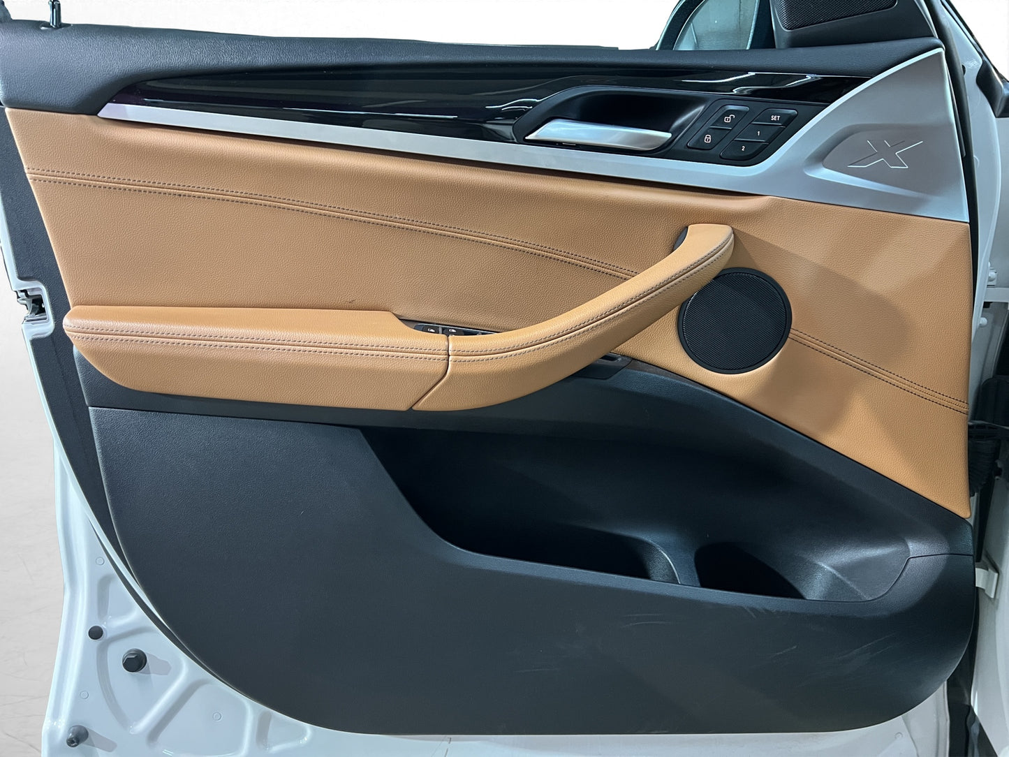 2021 BMW X4 30i X-Line