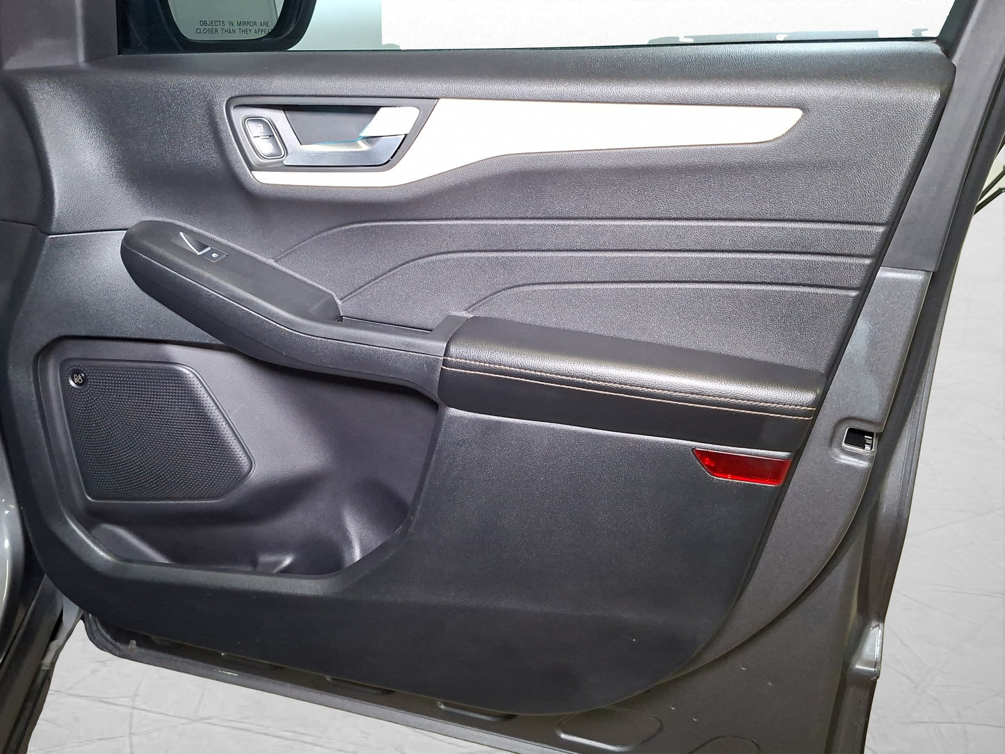 2021 Ford Escape Titanium Hybrid