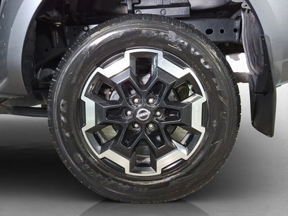 2023 Nissan Frontier Platinum LE Doble Cabina