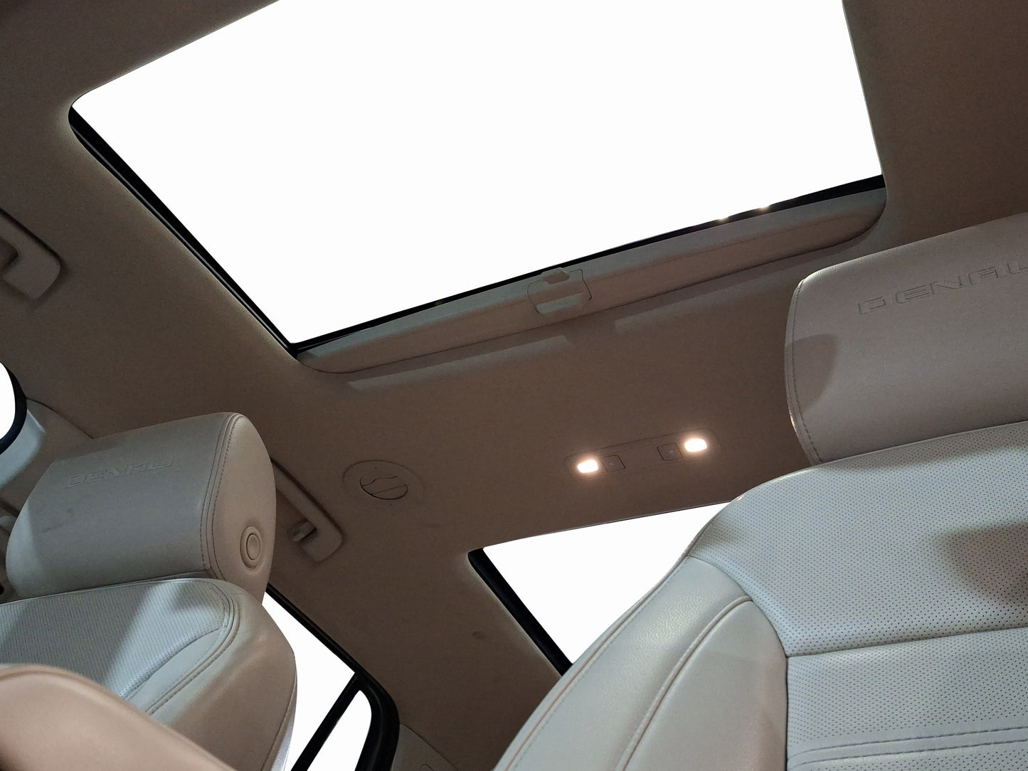 2021 GMC Acadia Denali IronGlass Thor 2