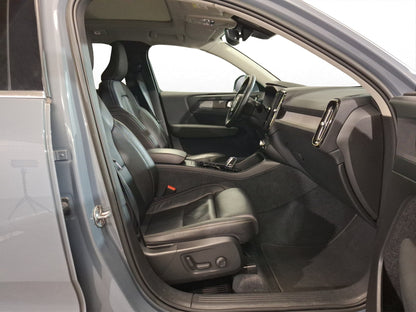 2023 Volvo XC40 B4 Ultimate Mild Hybrid