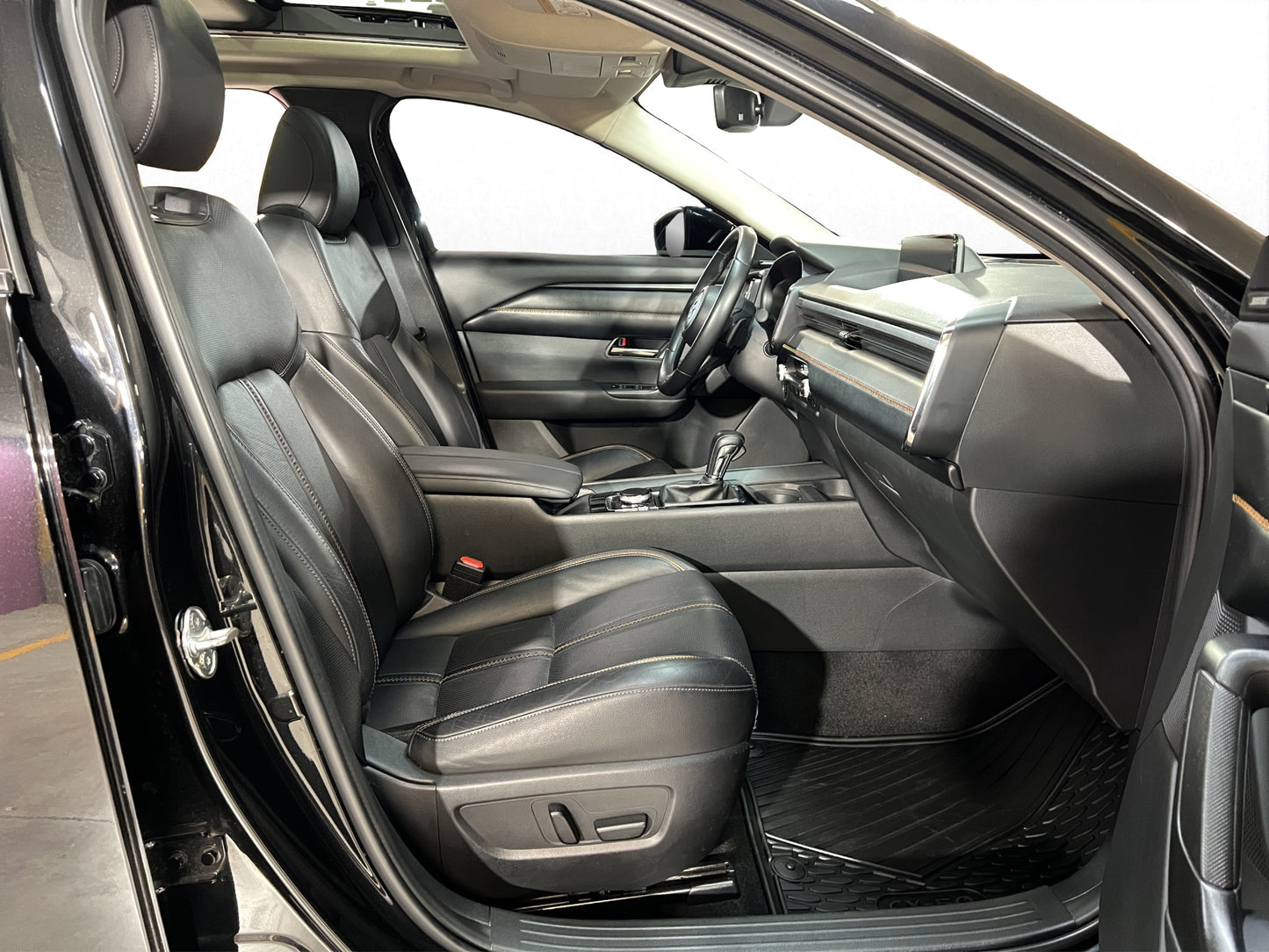 2023 Mazda CX-50 Signature