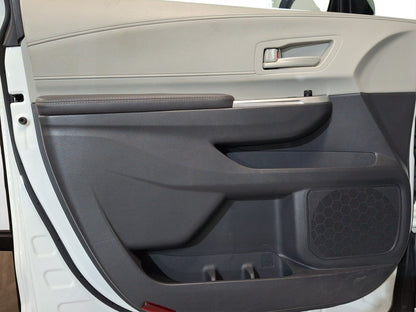 2022 Toyota Sienna LE