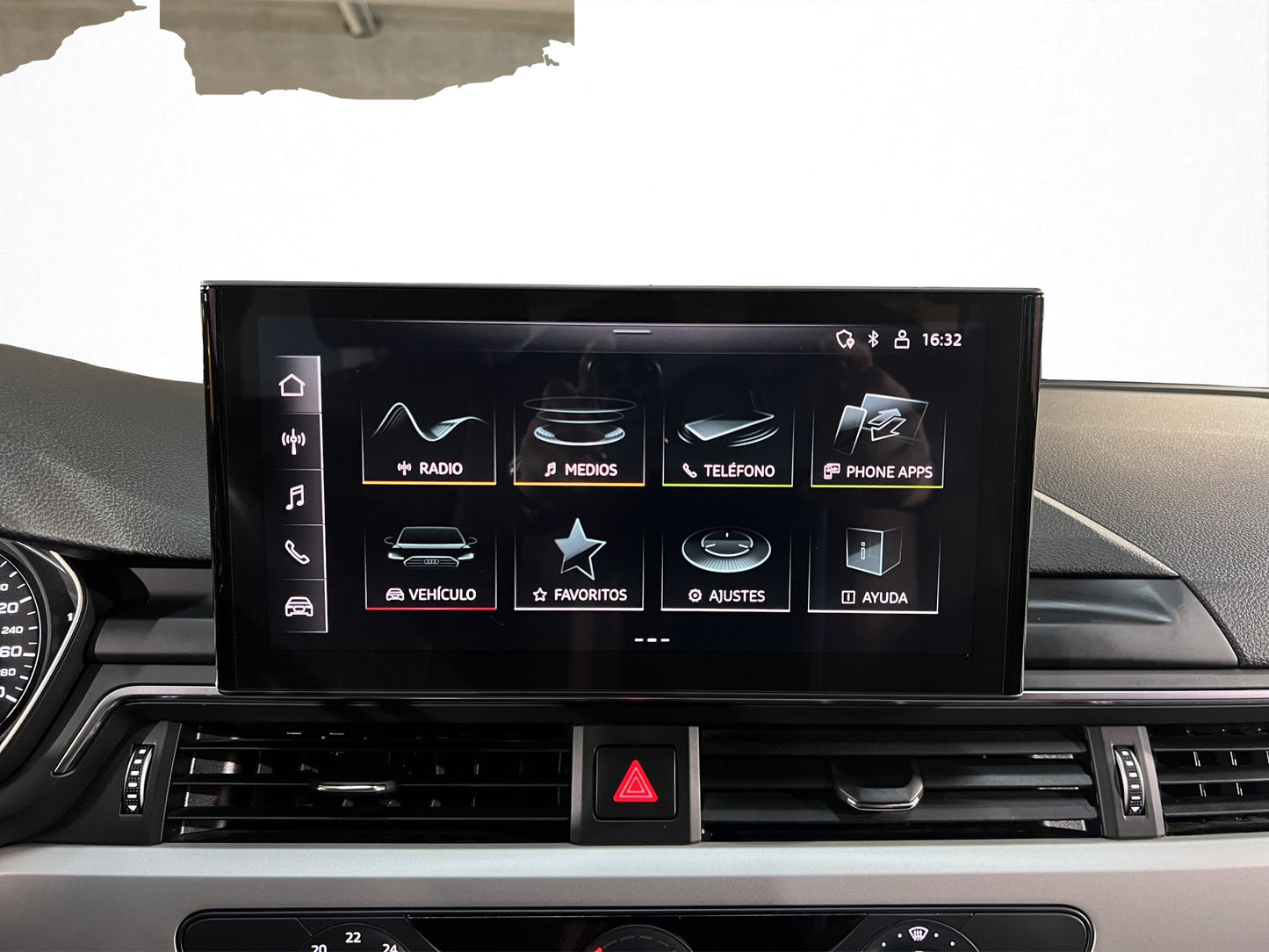 2023 Audi A4 Dynamic 2.0T