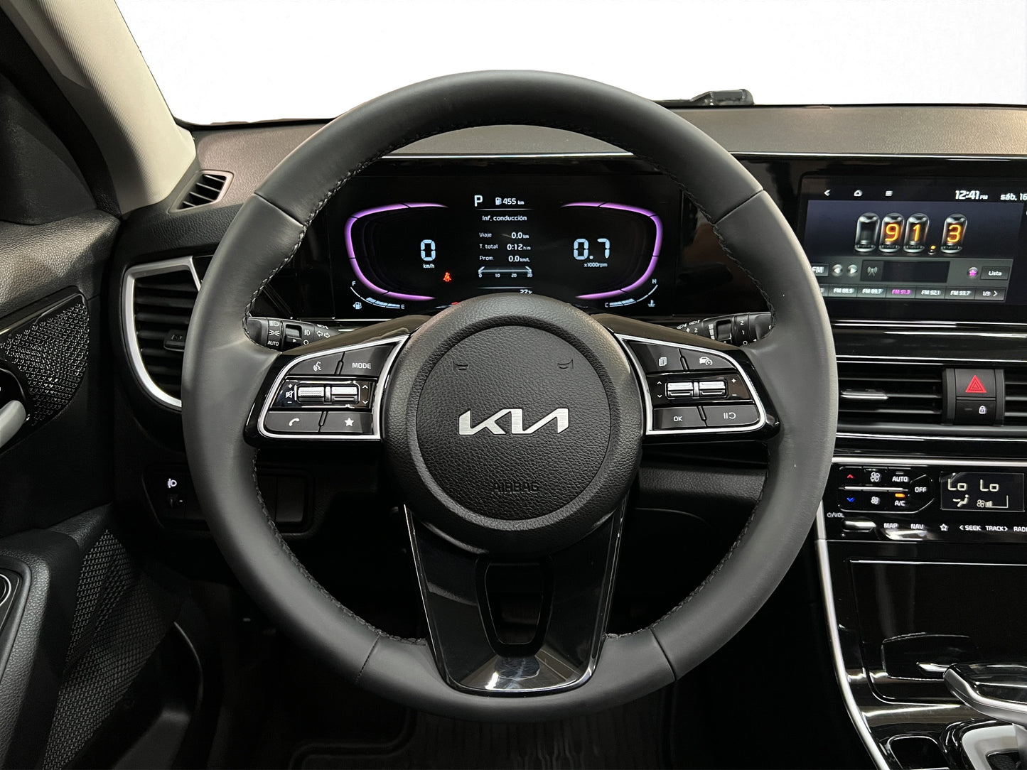 2024 KIA Seltos SX